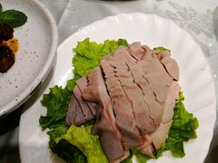 -品悦酒店(三林古镇店)
