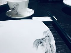 餐具摆设-羲和雅苑•北京烤鸭(陆家嘴中心店)