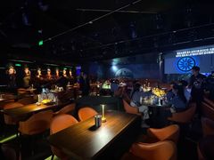 -星 Live House