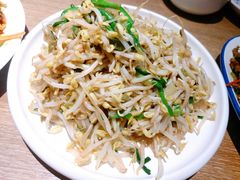 素炒豆芽-姥姥家春饼店(佳亿时尚广场店)