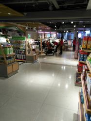 -孩子王(泊富ICITY店)