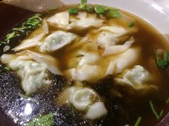 -弄堂小笼包(西青中北永旺购物中心店)
