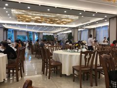 大堂-怡园饭店-餐厅(四望亭店)