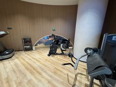 -涨巢·潮玩水疗局