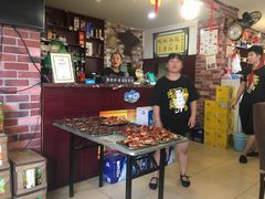 -喝丢一只鞋海鲜烧烤·海肠捞饭(文体街店)