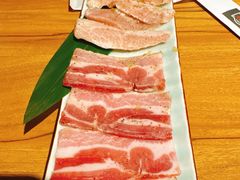 -炼火烤肉店
