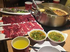 -牛很鲜潮汕牛肉火锅(椒江店)