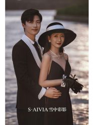 -雪中彩影婚纱摄影·微光艺术中心