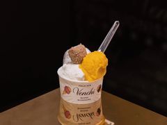 三球雪糕-VENCHI 闻绮(广州太古汇店)