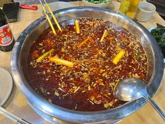 -肖肖酸萝卜鱼火锅(总店)