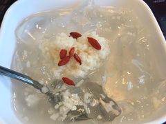 酒酿冰粉-三猫黑鱼花(南大店)