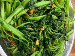 豆瓣酱炒空心菜-真好吃牛杂(白沙店)