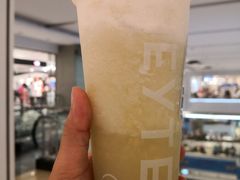 -喜茶(广州东方宝泰店)