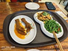 -杨记清芳牛肉拉面(京广路店)