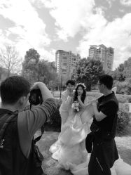 -挪娅婚纱摄影皇家会所