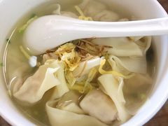 -笑来喜馄饨小笼工坊店(湖滨街店)