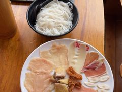 -桥香园过桥米线(国贸店)