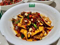 -绿草地·湘菜(7mall店)