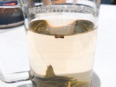 解腻的绿茶-老湘亲·品鉴湘菜(湖里店)