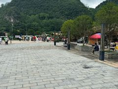 -高荡千年布依古寨旅游景区