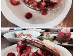 -ROAST coffee & eatery