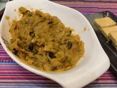 -香巴拉云南餐厅(华莱坞店)