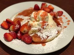 -Pancakes on the rocks(Darling Harbour)