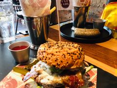 -FAT COW(虹梅路店)