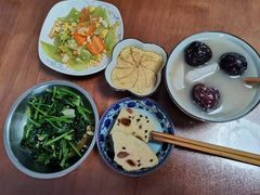 -美睦爱家·高端月嫂·育儿嫂·保姆家政服务