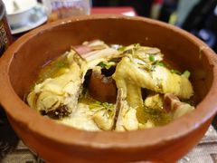 龙井茶香鸡-茶人村·只此江南(西湖总店)