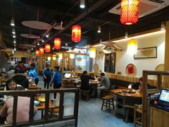 大堂-锅来乐地锅鸡(安亭店)