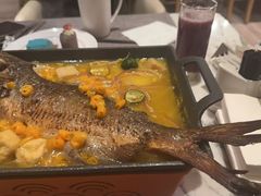 金酸汤烤鱼-北京王府井希尔顿酒店·万斯阁西餐厅