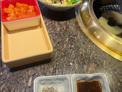 -正苑26年海鲜烤肉•牛尾汤汤饭(东港店)