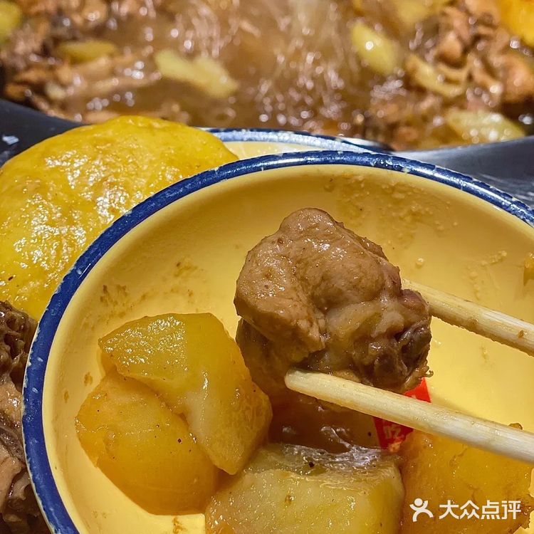 杭州最好吃最正宗的东北铁锅炖