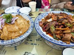-壹阁胡羊焖饼(特色小吃街店)