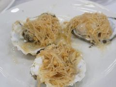 蒜蓉粉丝蒸牡蛎-北戴河庆山饭店·海鲜砂锅粥(北戴河黑石路店)