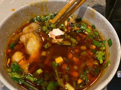 -肖肖酸萝卜鱼火锅(总店)