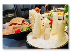 -领鲜天下·焗海鲜·花胶鸡(天目里店)