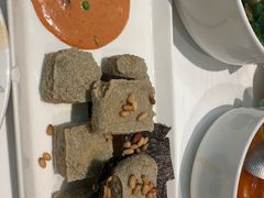 -桂满陇·手作小笼包&江南叫花鸡(中山公园店)