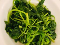 -老乡鸡(上海白玉兰广场店)