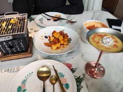 -蜜桃花开·中西融合菜E&W(南长街店)