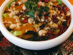 炝锅馋嘴蛙-盐帮食坊•小河帮川菜(四川师大店)