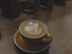 附魔拿铁-COFFEE HOLIC(朝外SOHO店)