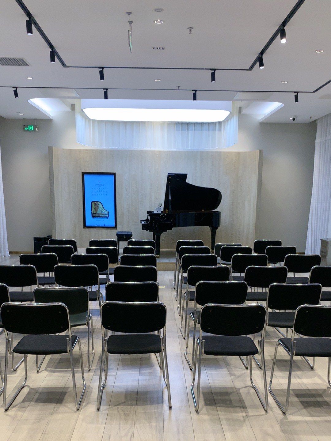 盛世雅歌琴行,体验施坦威家族系列钢琴音乐厅