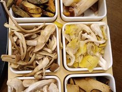 -菌乡缘·野生菌蒸汽鱼火锅(江边夜市店)