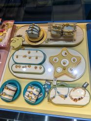 -潮宏基(大商新玛特店)