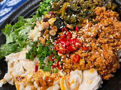豆花米线-滇道云南特色料理(康定路店)