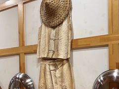 -锅老头海鲜铁锅炖
