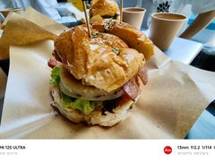 -shark burger·鲨鱼汉堡(交子大道店)