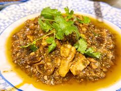 童年热窝鸡-百年粉蒸牛肉